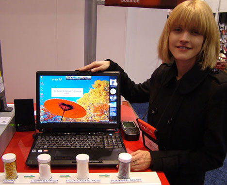 fujitsucornlaptop.jpg