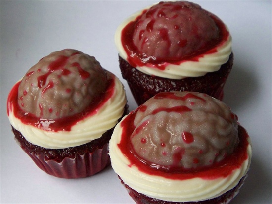 brain cupcakes1 Cupcakes for Zombies