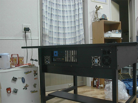 table_pc_5.jpg