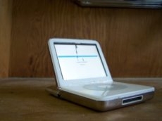 iTop: The DIY iPod Laptop itop1 1 iTop: The DIY iPod Laptop