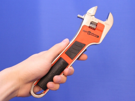 wrench.jpg