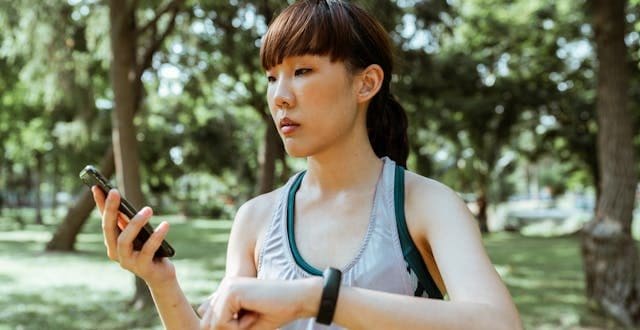 Embrace Wellness on your Wrist: The Science and Style of Acupressure Bands