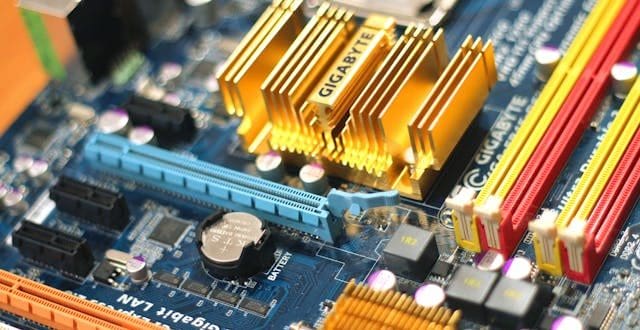 Electronic Components: The Core Force Driving Performance Innovations in Electronics and Gaming Hardware