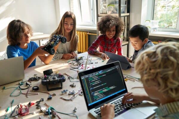 How Robotics Kits Are Transforming STEM Education