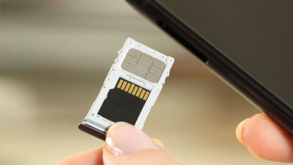 SIM Card or Hardware Issues